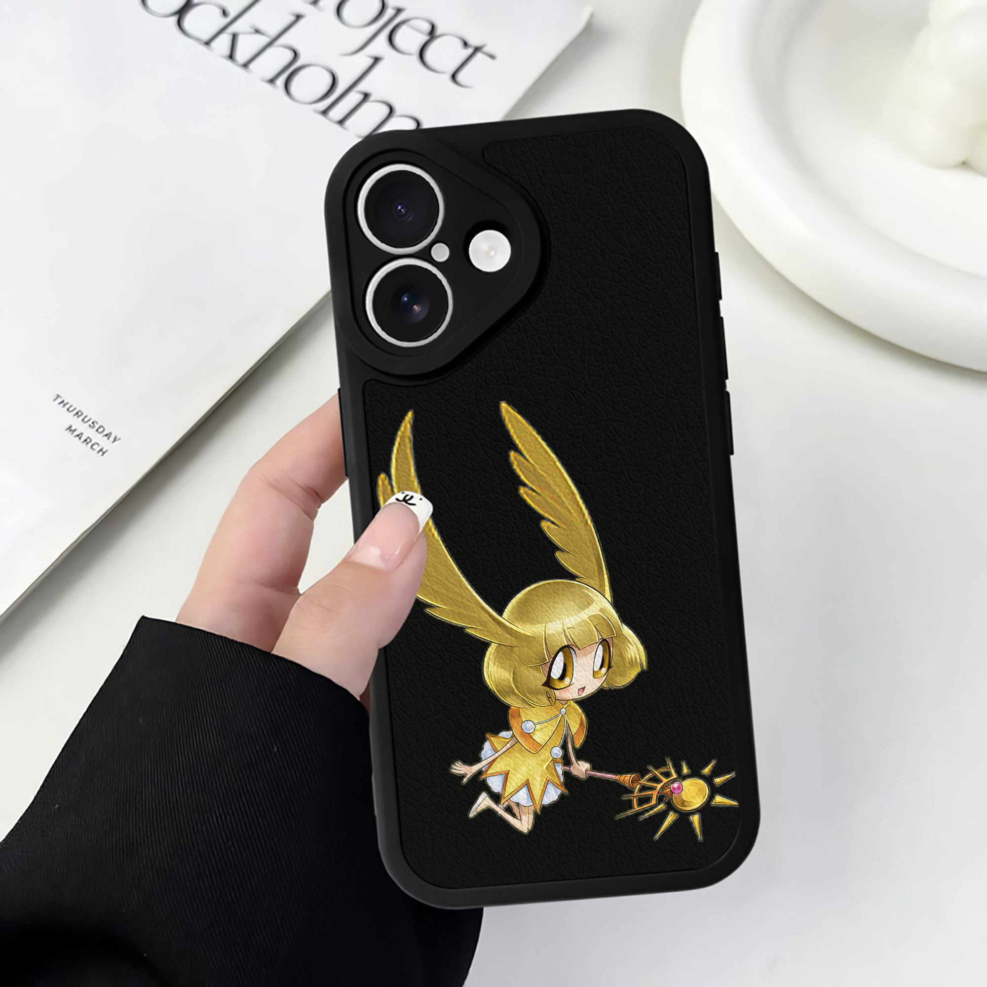 遊☆戯☆王 Yu-Gi-Oh! 【iPhone 16シリーズ対応】シリコンスマホケース（レザー調） 材質：シリコン